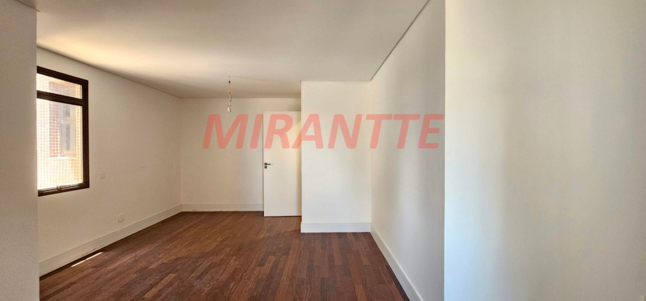 Apartamento de 354m² com 4 quartos em Santa Terezinha