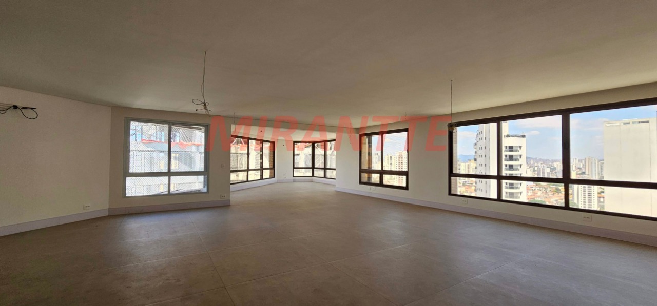 Apartamento de 354m² com 4 quartos em Santa Terezinha