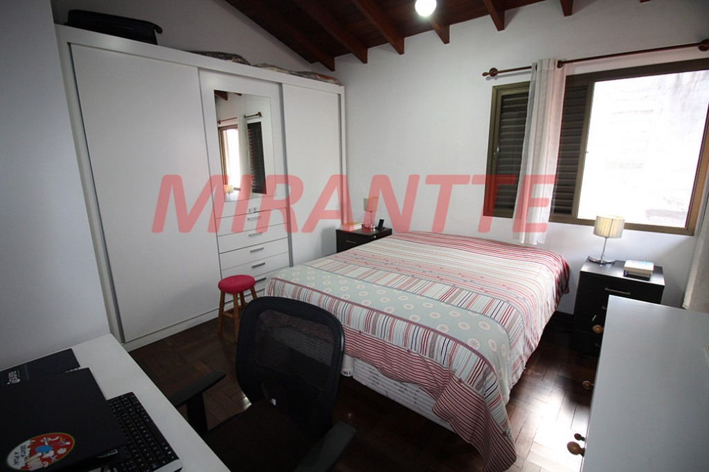 Sobrado de 136m² com 2 quartos em Santana