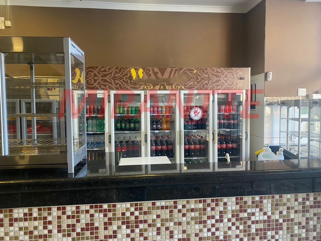Comercial de 180m² em Parada Inglesa