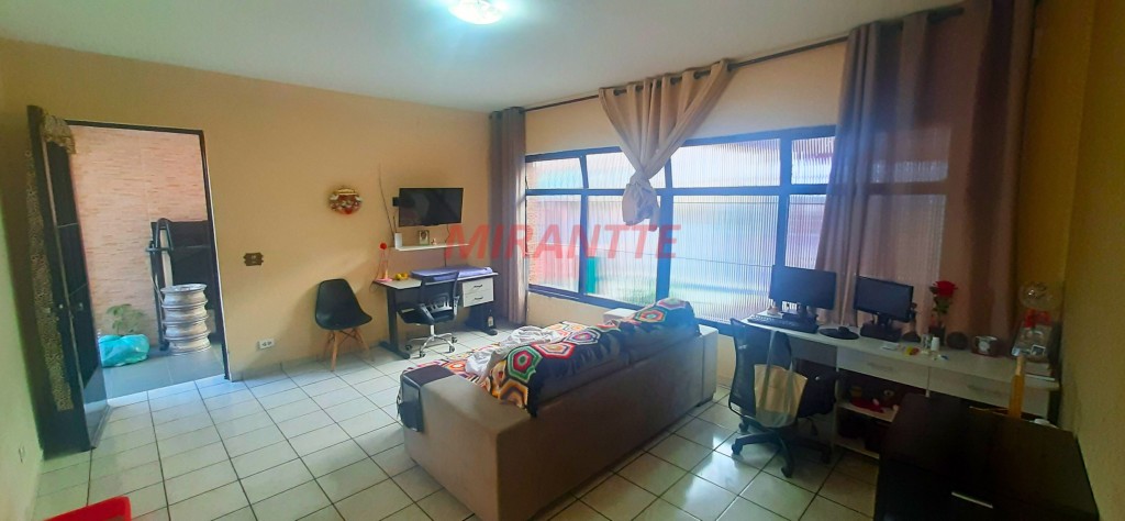 Casa terrea de 200m² com 5 quartos em Piqueri