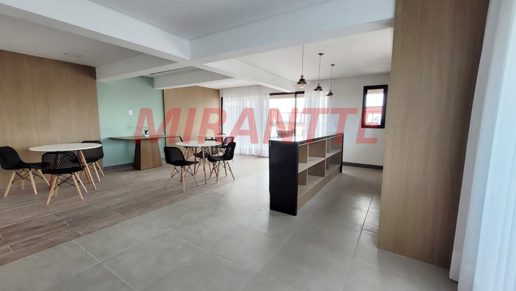Apartamento de 49m² com 2 quartos em Vila das Palmeiras
