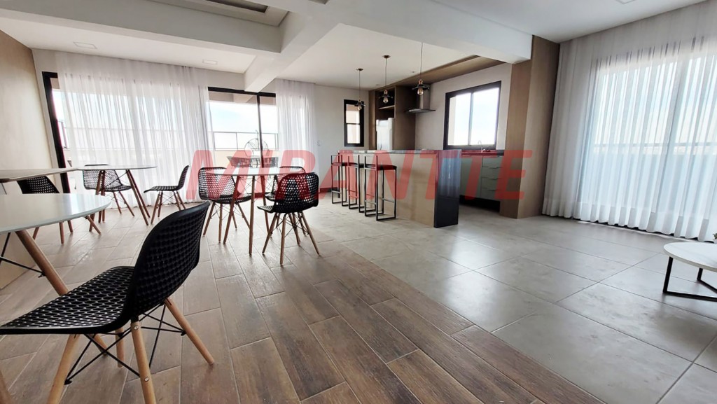 Apartamento de 49m² com 2 quartos em Vila das Palmeiras