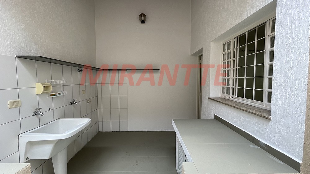 Casa terrea de 169m² com 3 quartos em Centro