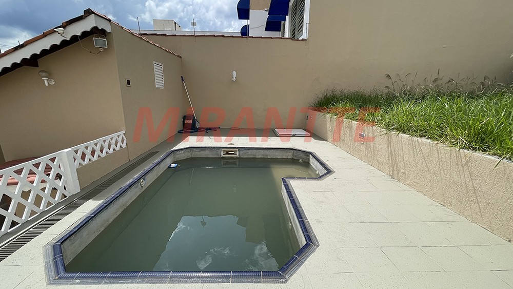 Casa terrea de 169m² com 3 quartos em Centro