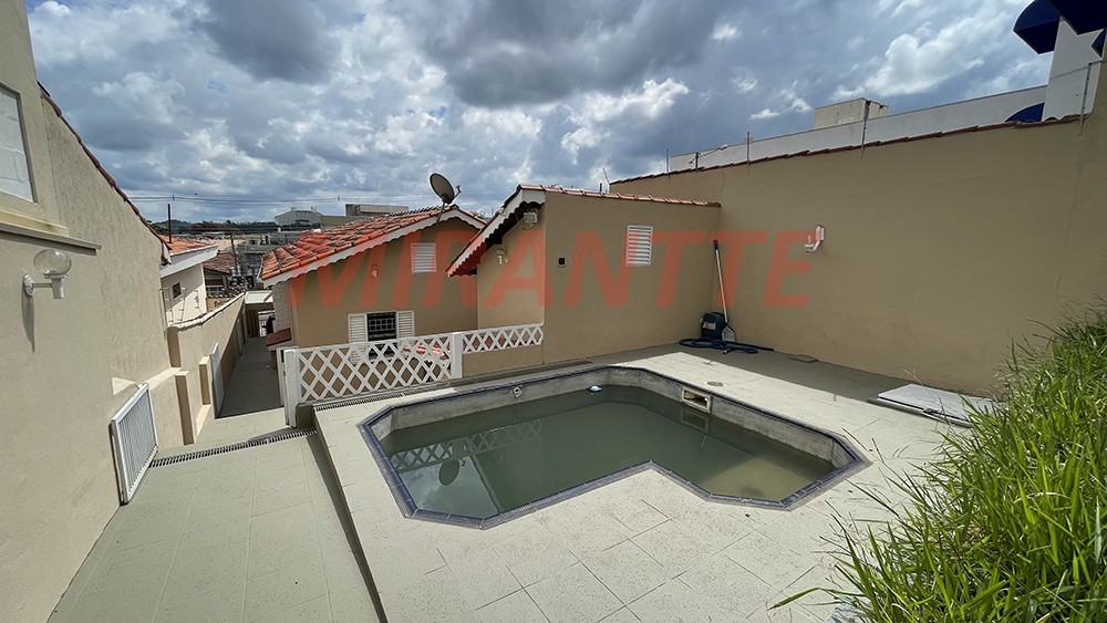 Casa terrea de 169m² com 3 quartos em Centro