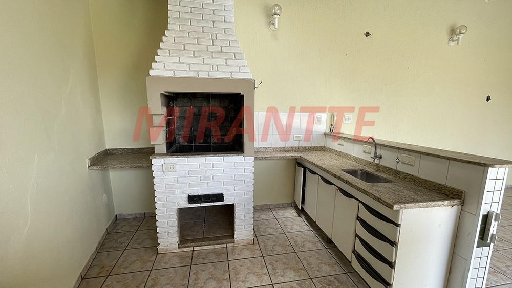 Casa terrea de 169m² com 3 quartos em Centro