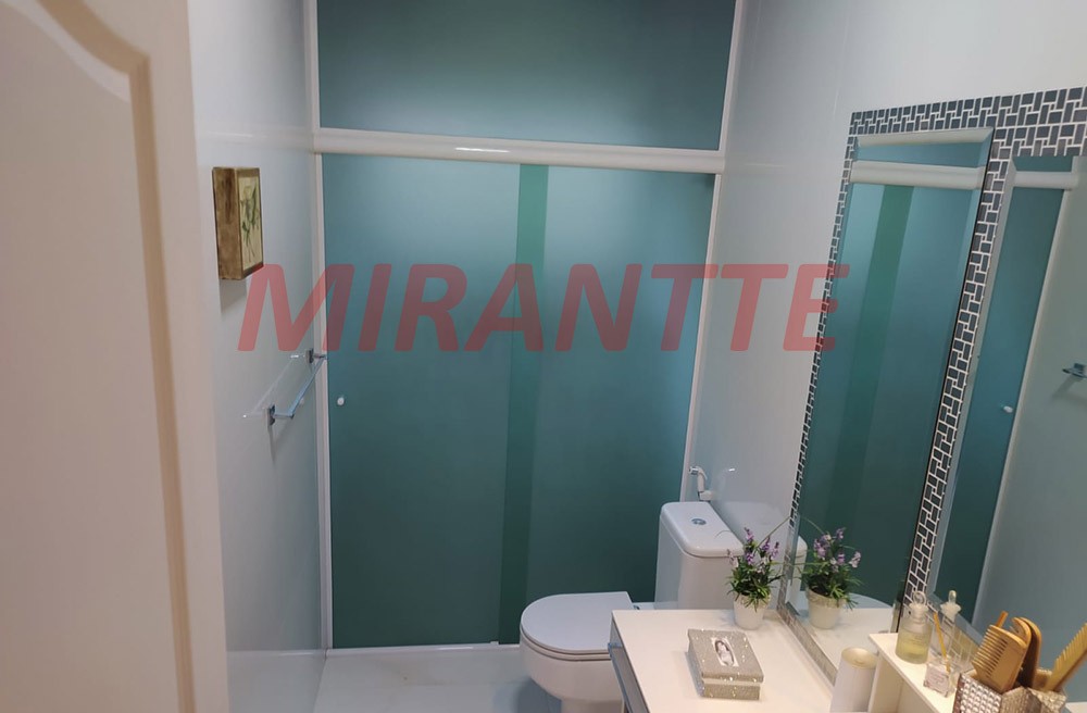 Sobrado de 377m² com 3 quartos em Vila Rosália