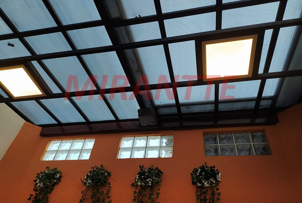 Sobrado de 377m² com 3 quartos em Vila Rosália