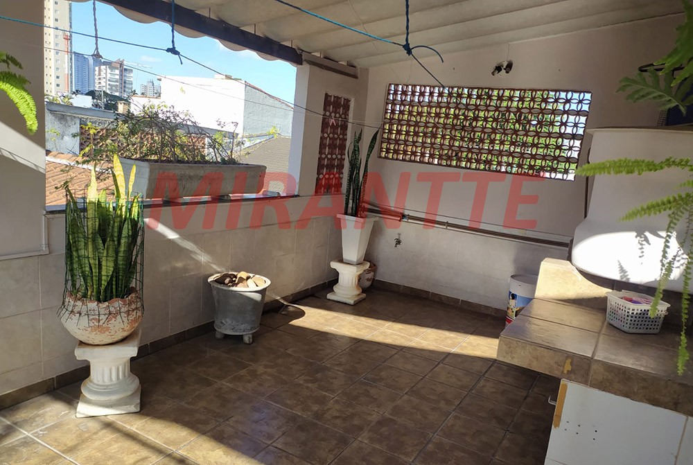 Sobrado de 377m² com 3 quartos em Vila Rosália