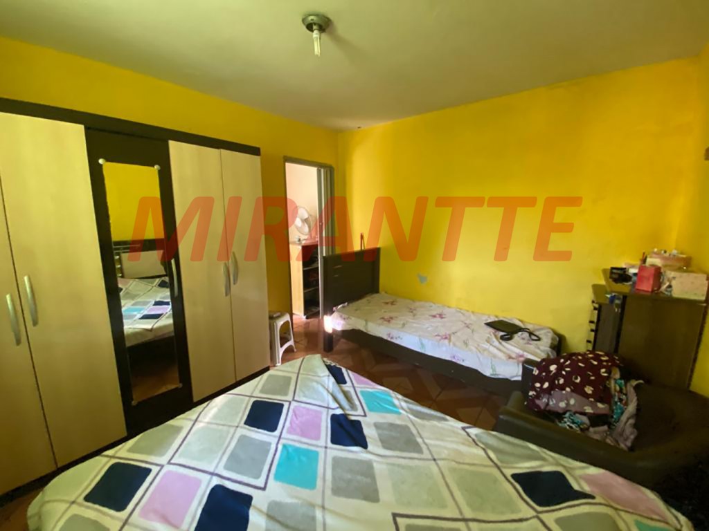Sobrado de 96m² com 5 quartos em Vila Constanca