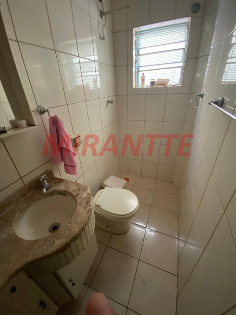 Sobrado de 96m² com 5 quartos em Vila Constanca