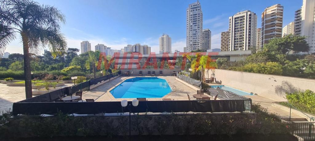 Cobertura duplex de 330m² com 3 quartos em Santana