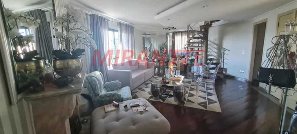 Cobertura duplex de 330m² com 3 quartos em Santana