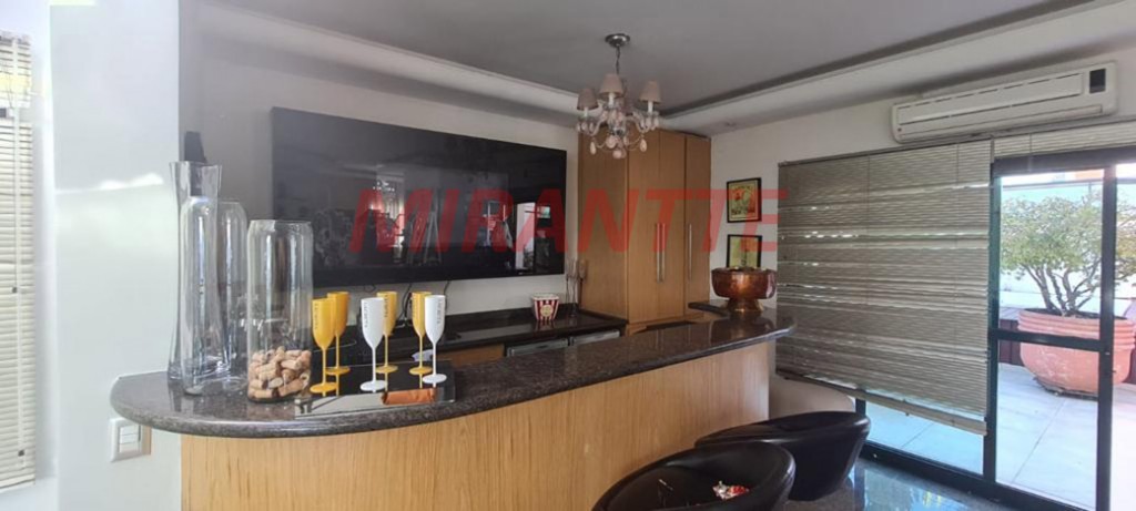 Cobertura duplex de 330m² com 3 quartos em Santana