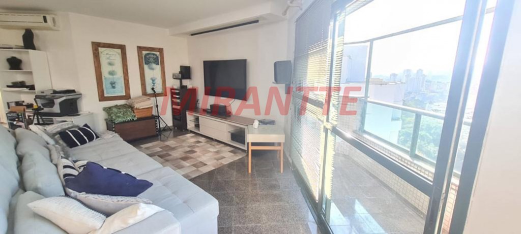 Cobertura duplex de 330m² com 3 quartos em Santana