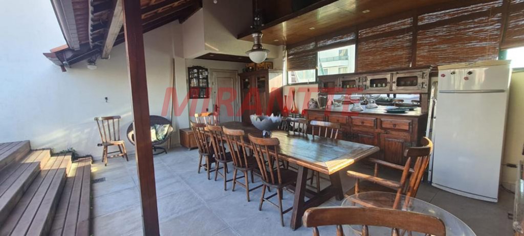 Cobertura duplex de 330m² com 3 quartos em Santana