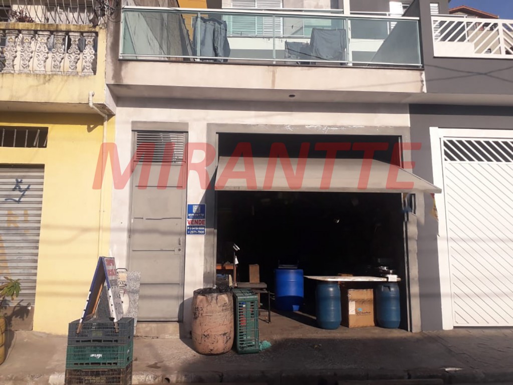 Sobrado de 144m² com 2 quartos em Jardim Peri