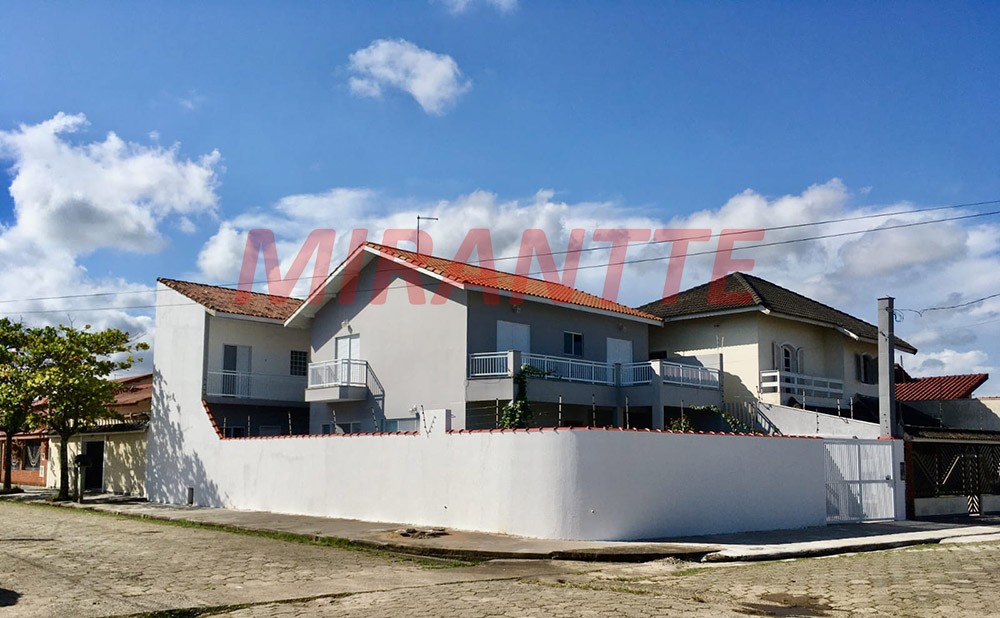 Sobrado de 314m² com 3 quartos em Cidade Nova Peruíbe