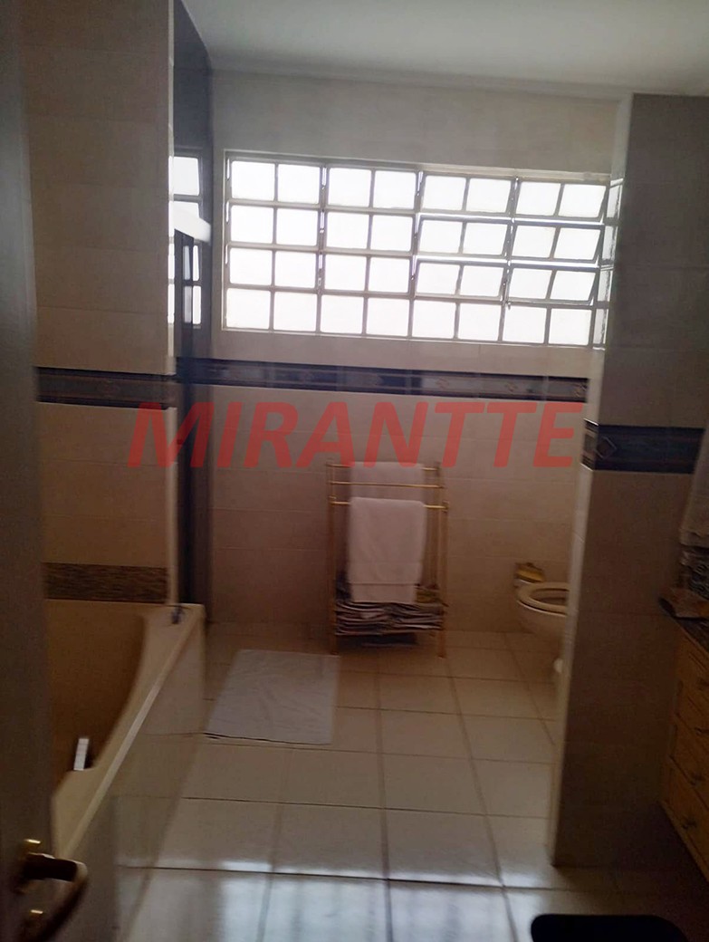 Sobrado de 400m² com 3 quartos em Perdizes