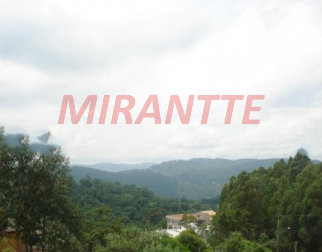 Sobrado de 500m² com 4 quartos em Serra Da Cantareira