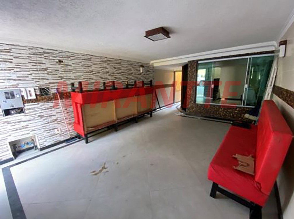 Sobrado de 196m² com 5 quartos em Nova Petropolis