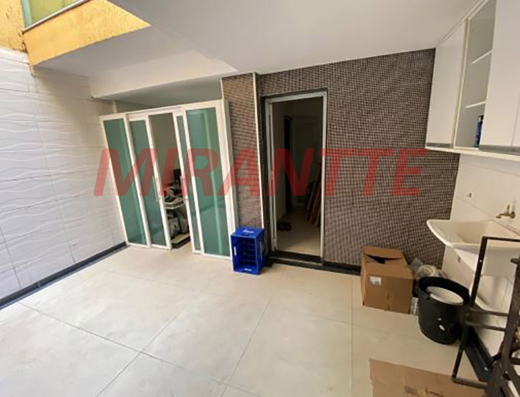 Sobrado de 196m² com 5 quartos em Nova Petropolis