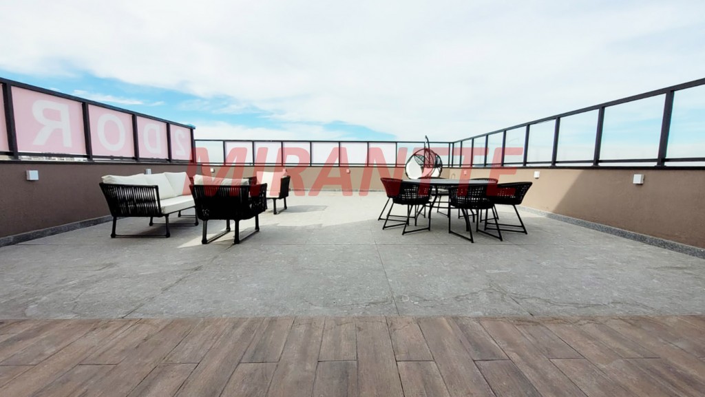 Apartamento de 36m² com 2 quartos em Vila das Palmeiras