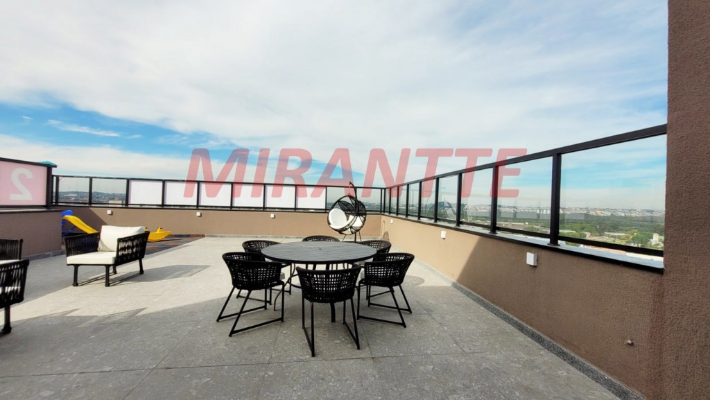 Apartamento de 36m² com 2 quartos em Vila das Palmeiras