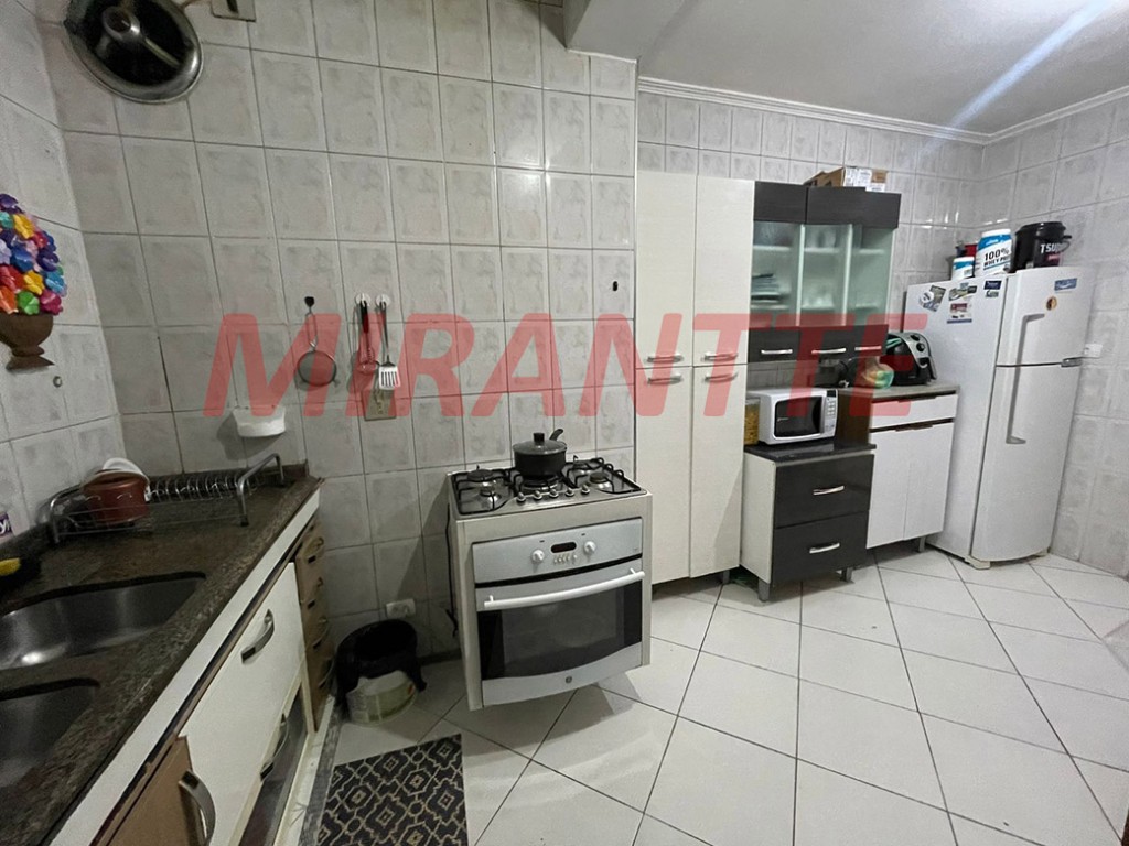 Sobrado de 250m² com 3 quartos em Super Quadra Morumbi