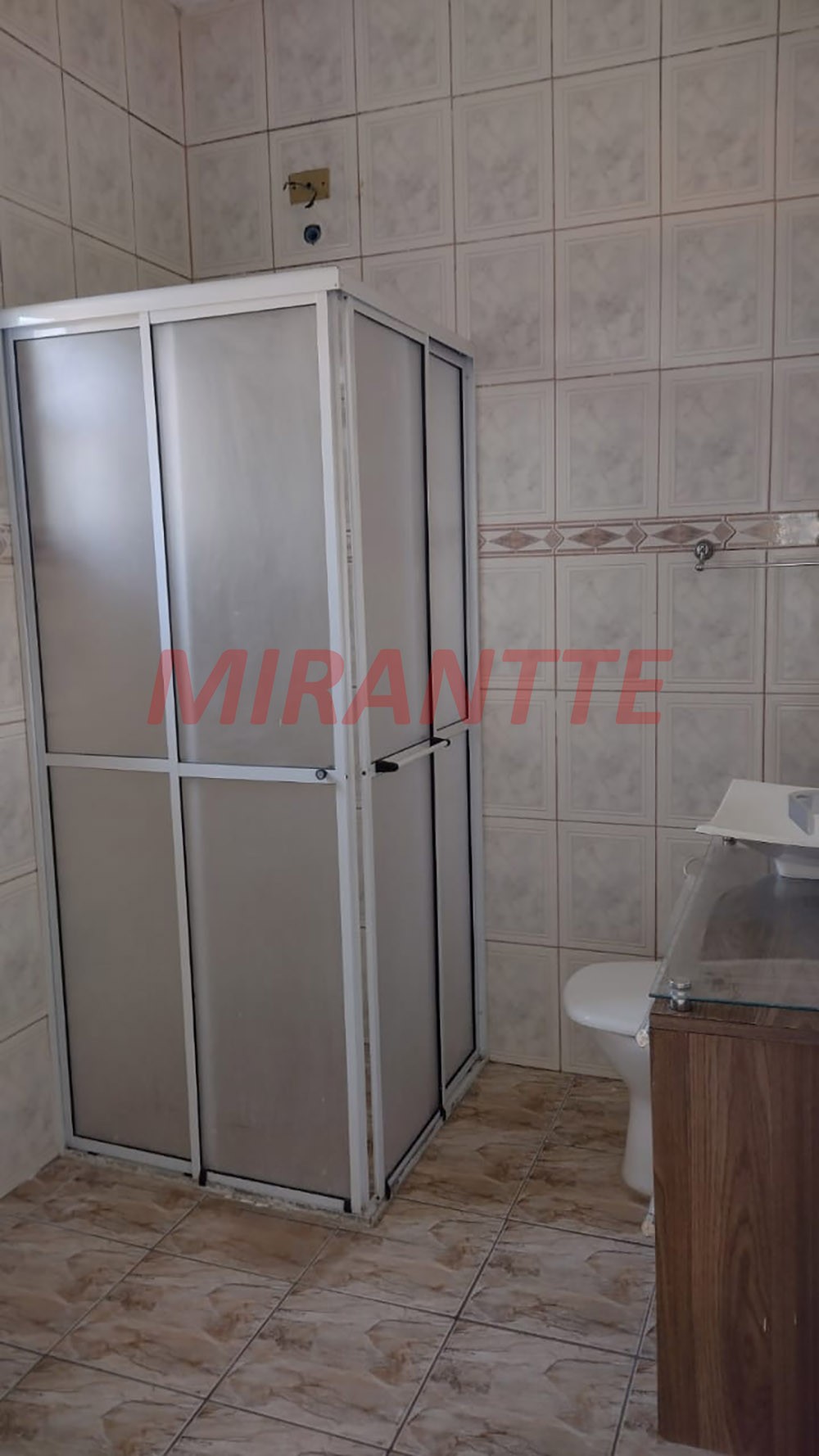 Sobrado de 355m² com 6 quartos em Jardim Guapíra