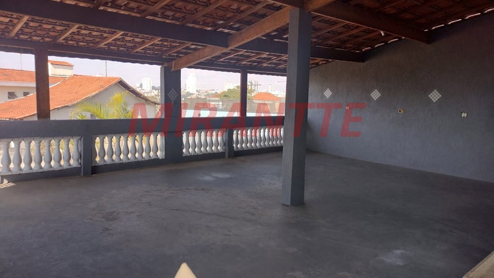 Sobrado de 355m² com 6 quartos em Jardim Guapíra