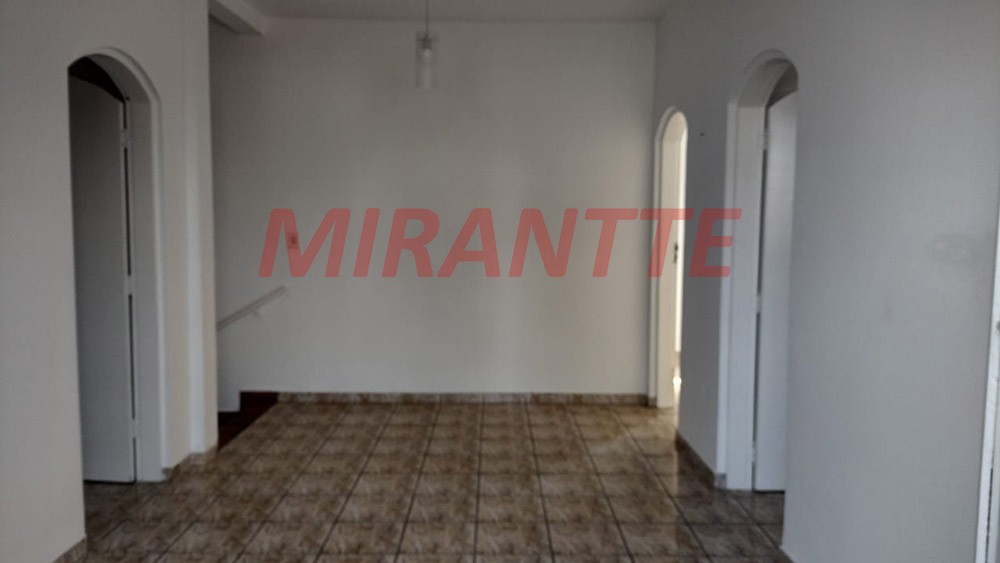 Sobrado de 355m² com 6 quartos em Jardim Guapíra
