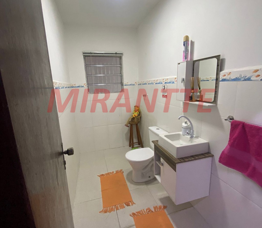 Casa terrea de 350m² com 6 quartos em Água Fria