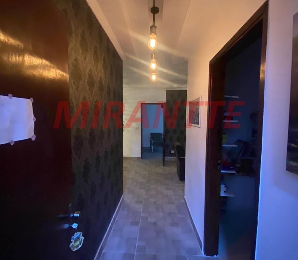 Casa terrea de 350m² com 6 quartos em Água Fria