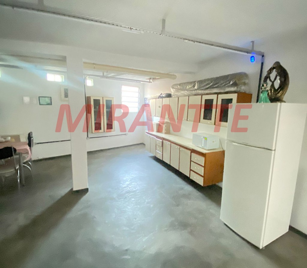Casa terrea de 350m² com 6 quartos em Água Fria