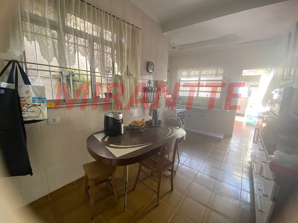 Sobrado de 200m² com 3 quartos em Pari