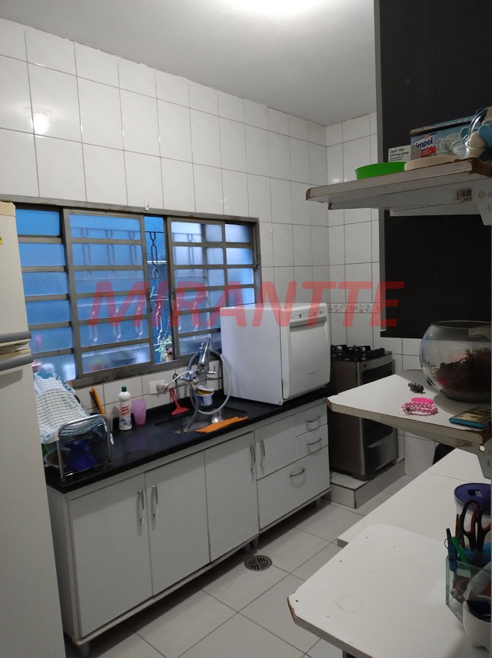 Sobrado de 306m² com 5 quartos em Jardim Adriana