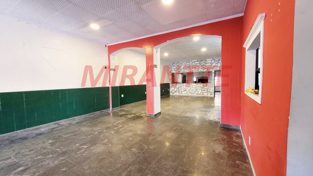 Comercial de 493m² em Jardim Pinhal
