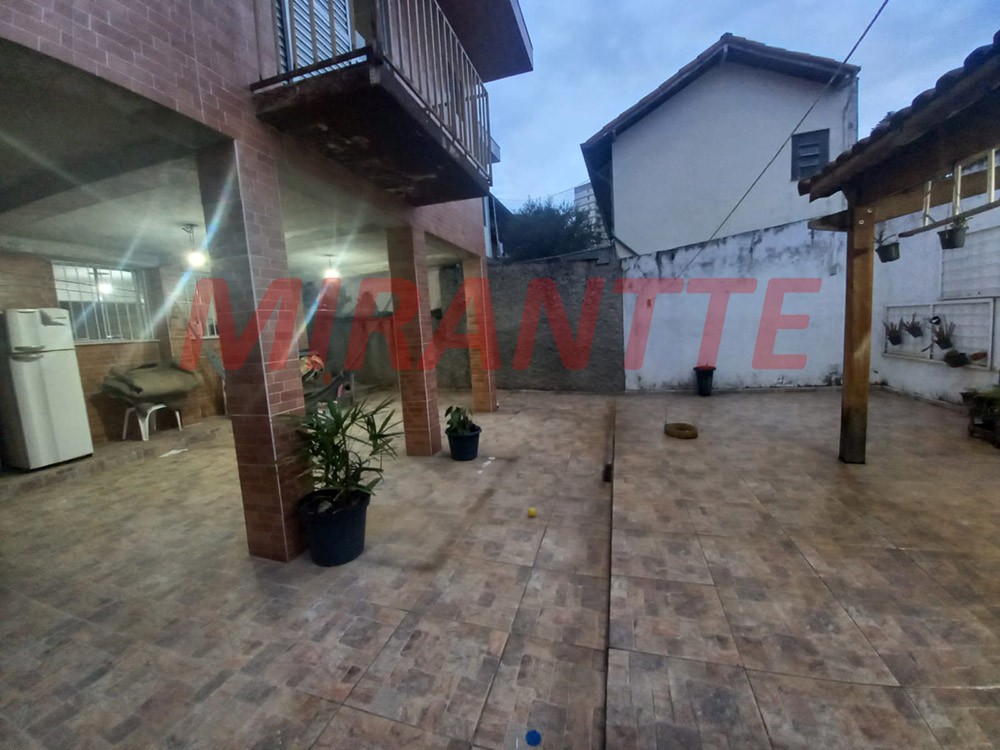 Casa terrea de 240m² com 4 quartos em Vila Aurora