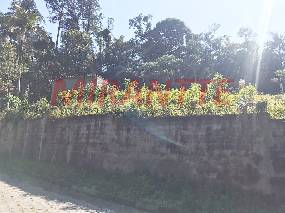 Terreno de 1000m² em Serra da Cantareira