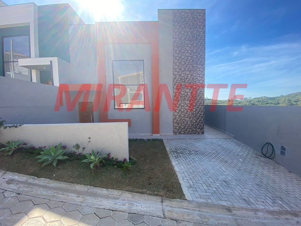 Sobrado de 119m² com 3 quartos em Centro – Mairiporã