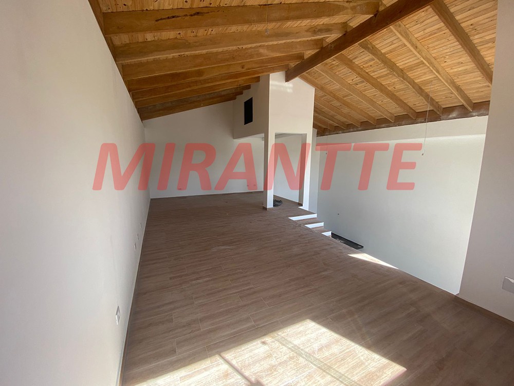 Sobrado de 119m² com 3 quartos em Centro – Mairiporã