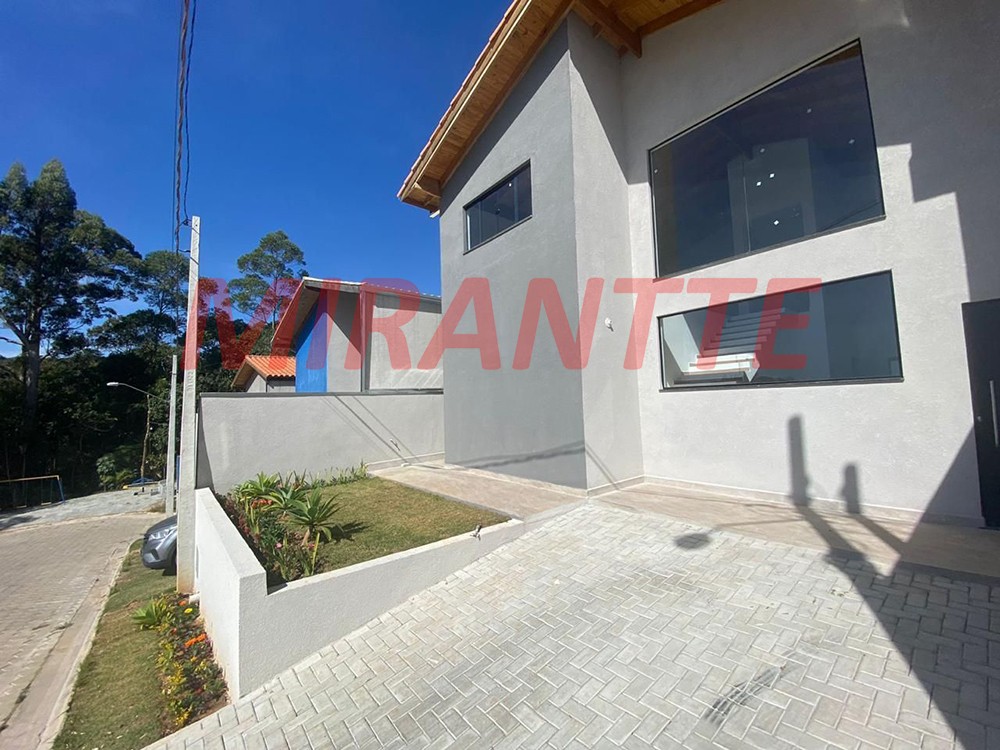 Sobrado de 119m² com 3 quartos em Centro – Mairiporã
