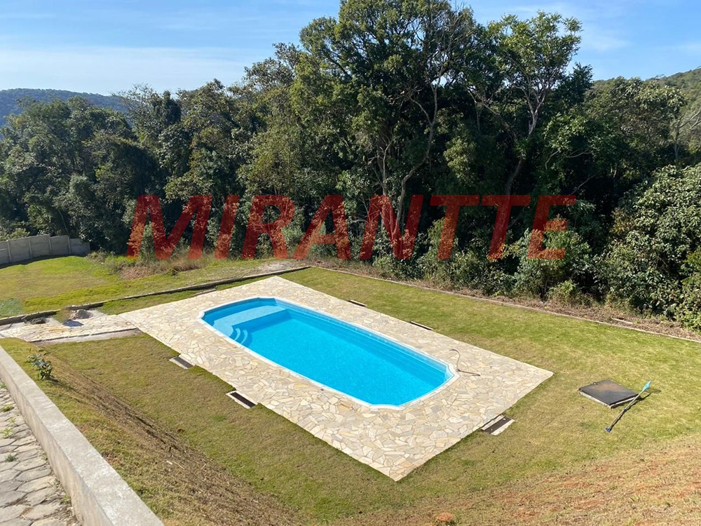 Casa terrea de 98m² com 2 quartos em Centro – Mairiporã