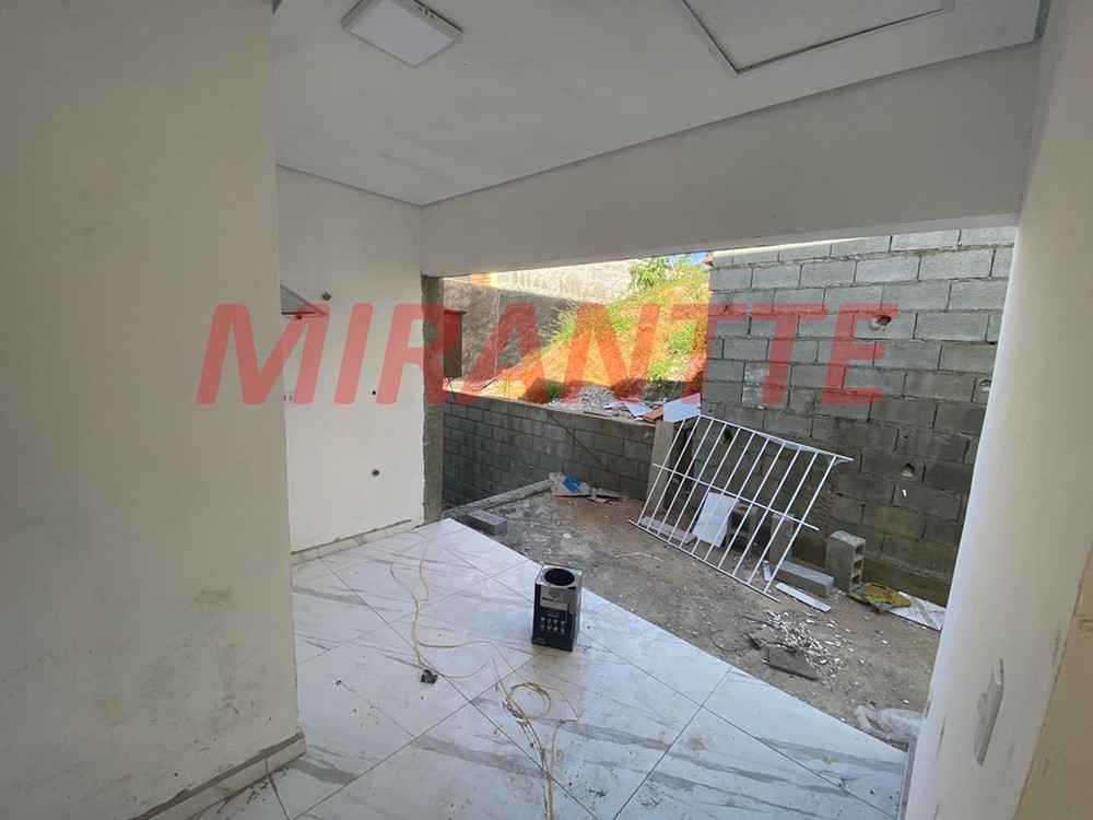 Casa terrea de 98m² com 2 quartos em Centro – Mairiporã
