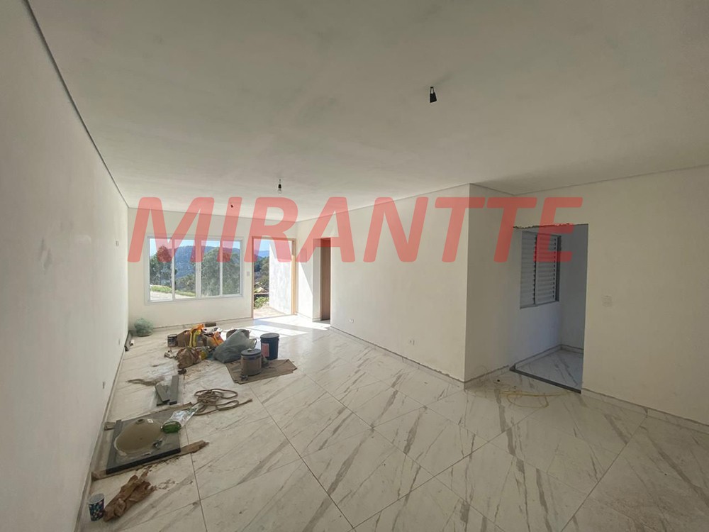 Casa terrea de 98m² com 2 quartos em Centro – Mairiporã