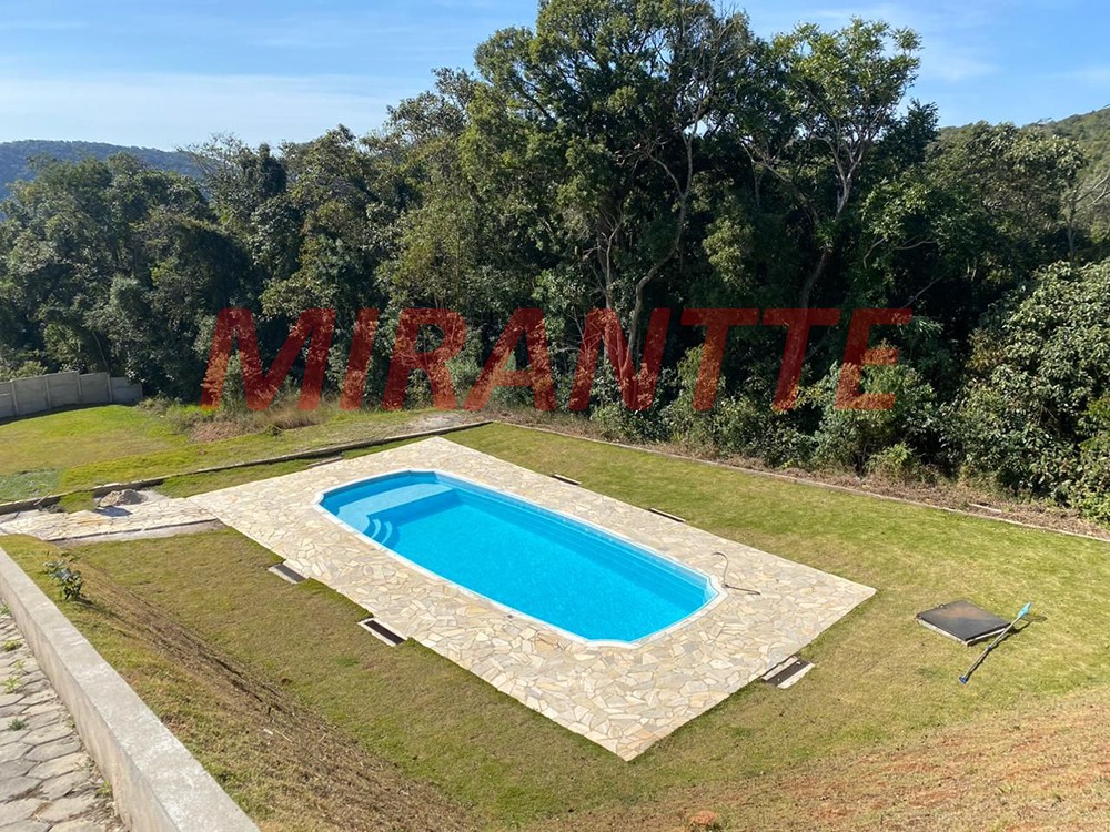 Casa terrea de 98m² com 2 quartos em Centro – Mairiporã