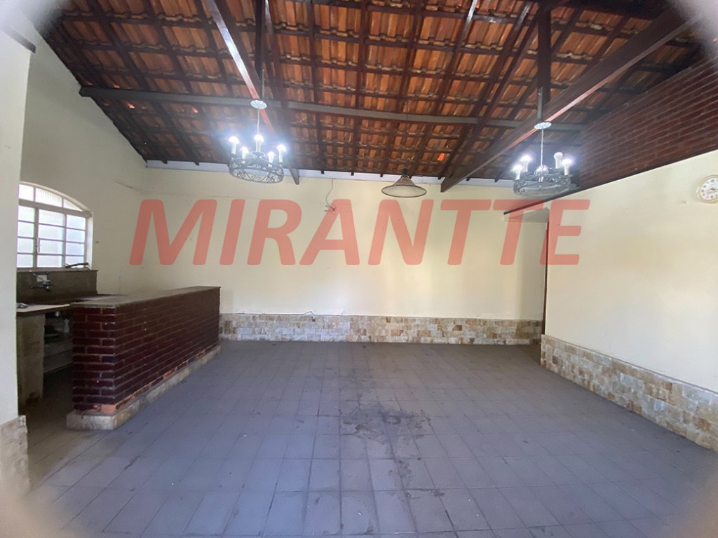 Sobrado de 314m² com 4 quartos em Vila Maria Alta