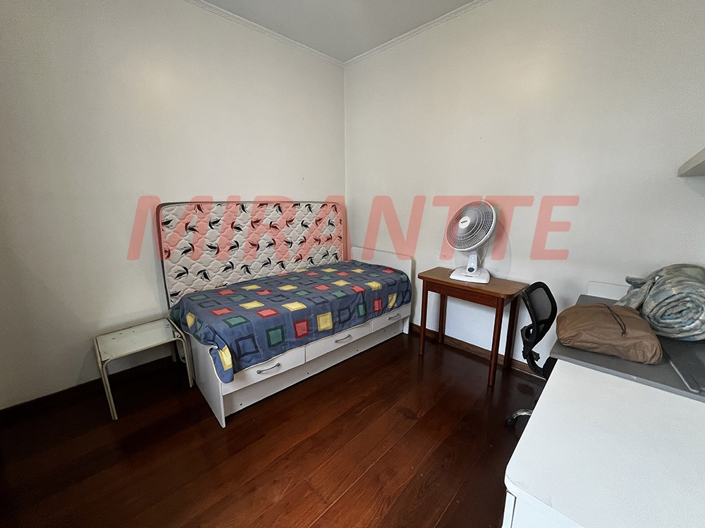 Sobrado de 268m² com 4 quartos em Jardim São Paulo